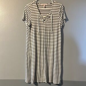 Harlow & Rose Black and White Striped Lace-Up Dress Size Med.